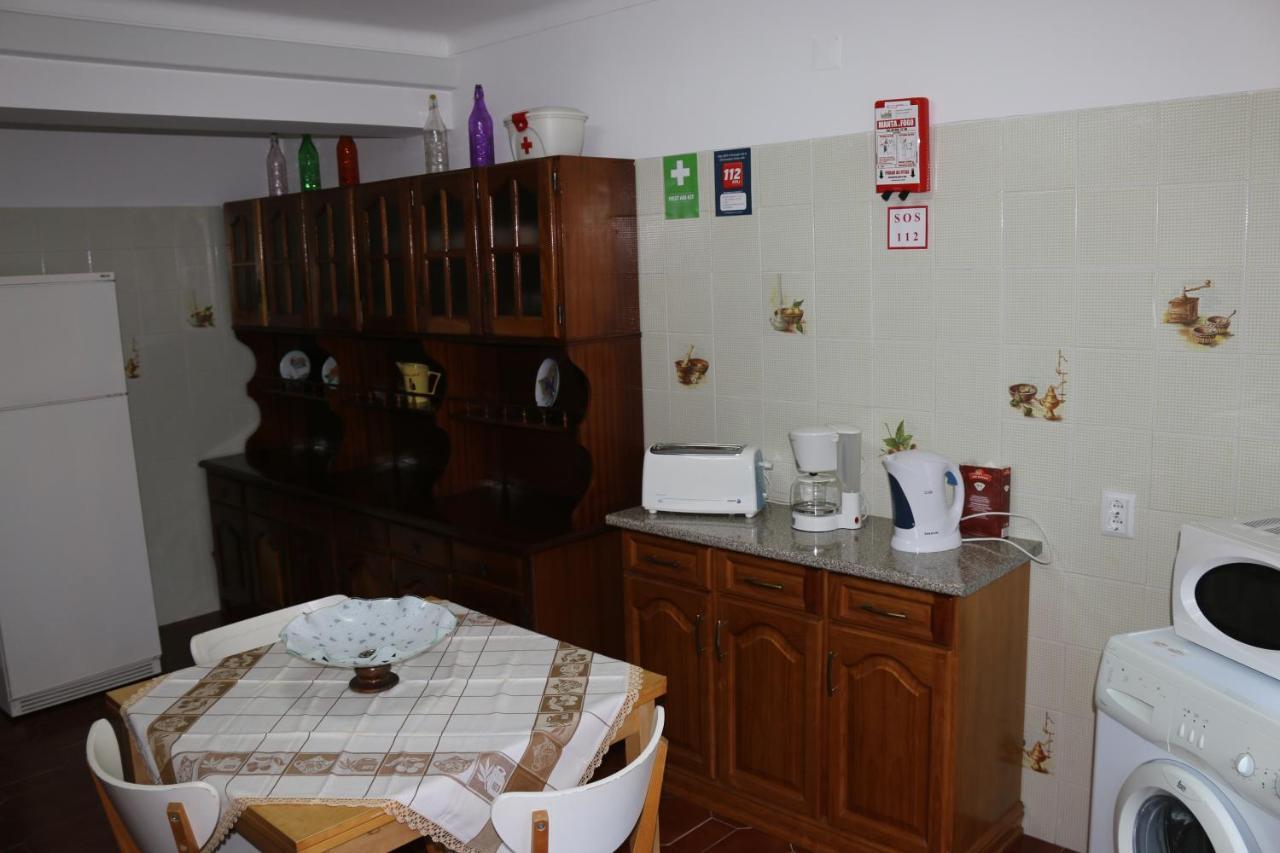 Ferienwohnung Vivenda Barroso Nazaré Exterior foto