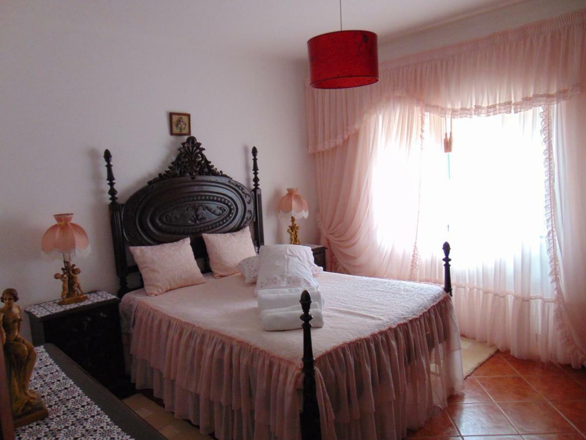 Ferienwohnung Vivenda Barroso Nazaré Exterior foto