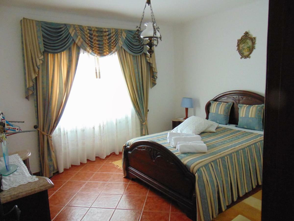 Ferienwohnung Vivenda Barroso Nazaré Exterior foto